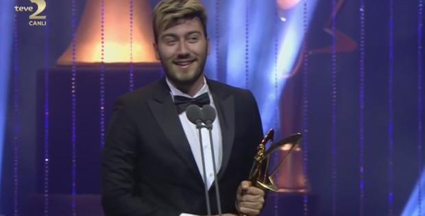 En İyi YouTuber Enes Batur