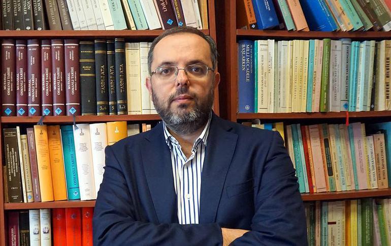 Erhan Afyoncu’nun Kısa Osmanlı Tarihi kitabı