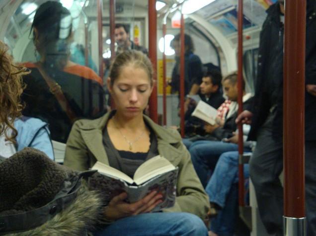 Kitap okumak için ideal yer ve zamanlar