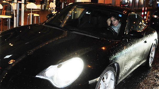 Nazlı Çelik'in özel plakası