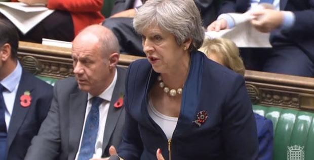 İngiltere Başbakan Yardımcısı istifa etti