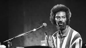 Gil Scott-Heron'un Zenci Fabrikası romanı raflarda