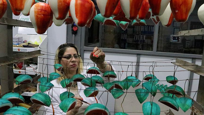 'Saray sabunu'nu dünyaya pazarlıyor