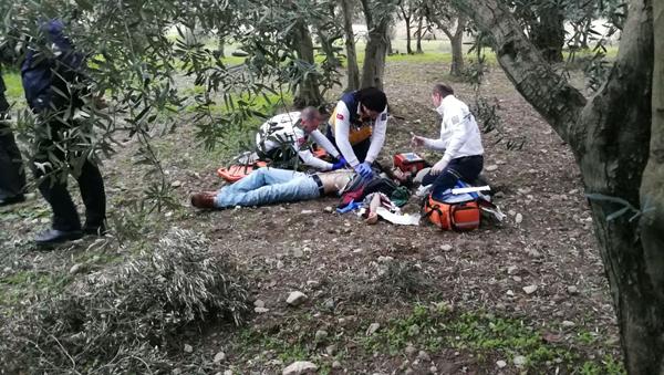 Kız arkadaşını beklerken öldürüldü