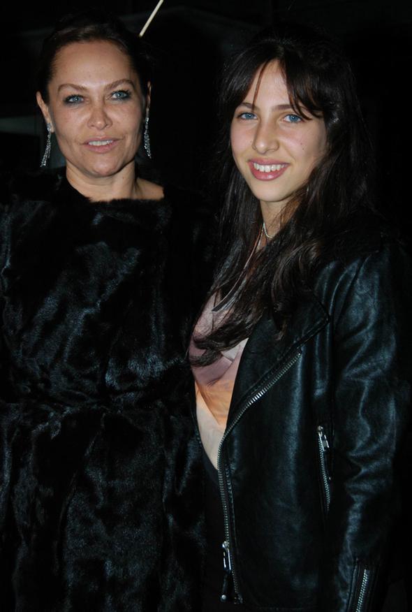 Hülya Avşar: Zehra'ya güveniyorum