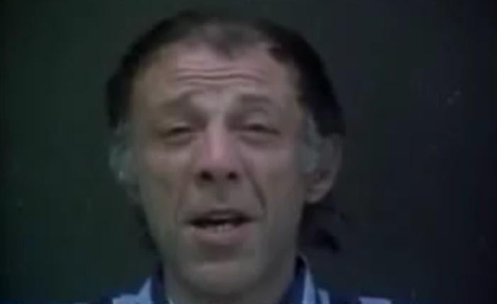 Münir Özkul kimdir