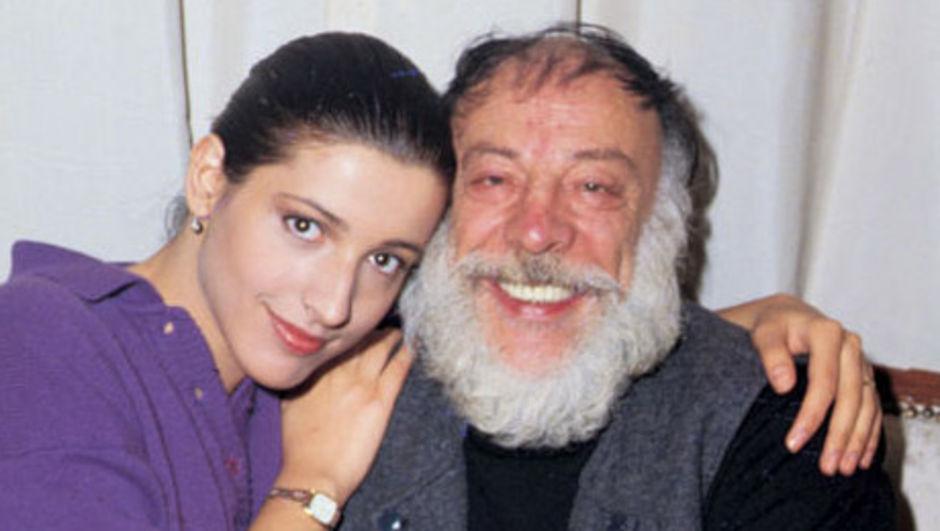 Münir Özkul kimdir