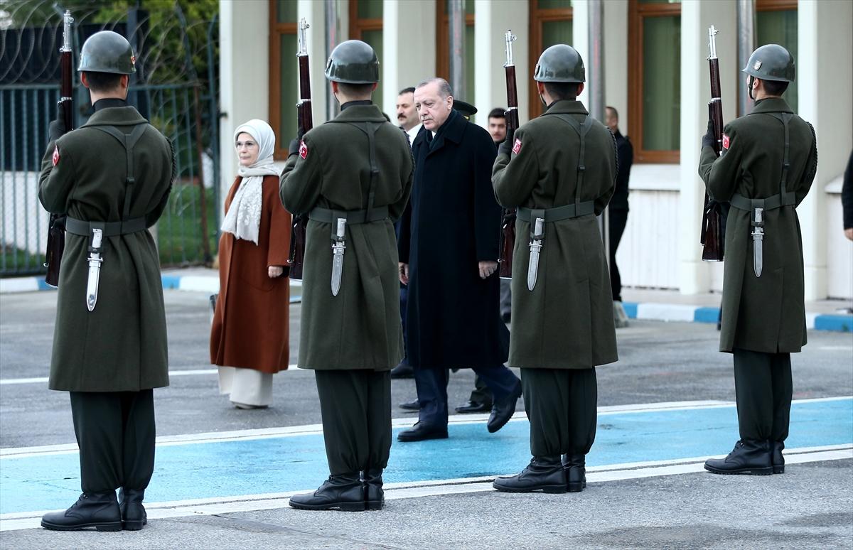 Cumhurbaşkanı Erdoğan'a Fransa'ya gitti