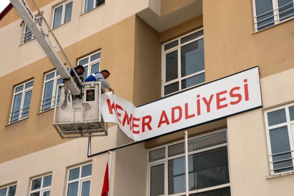 FETÖ'nün okulunda gizli odalar bulundu