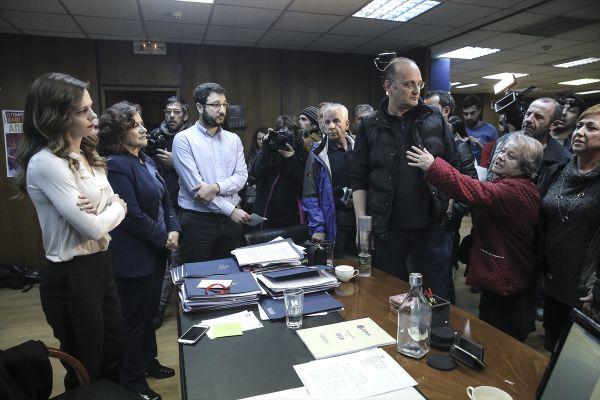 Yunanistan'da bakanlık binası basıldı