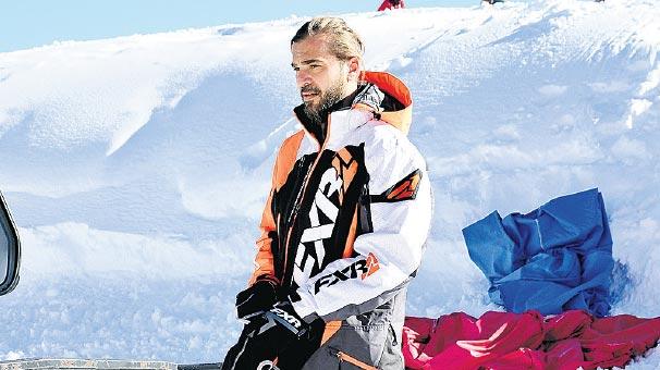 Engin Altan Düzyatan zirvede