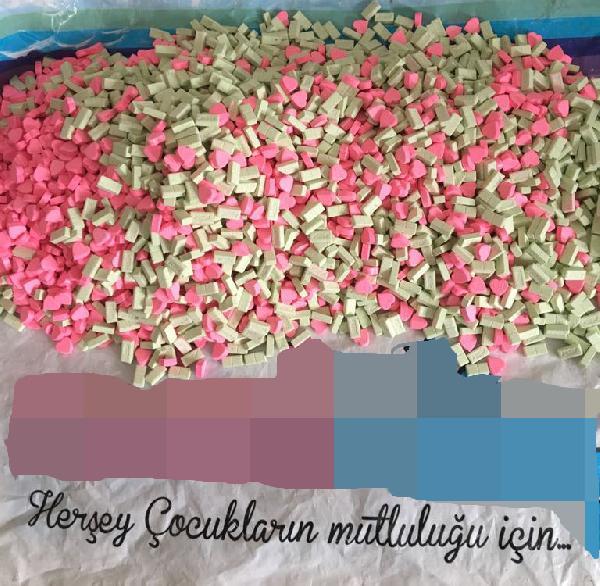 Poşetin içinde 5 bin ecstasy hap ele geçirildi