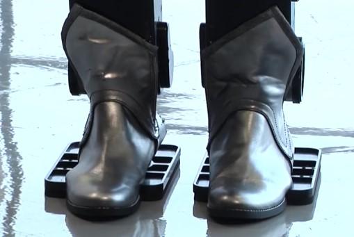 Robot Sophia, bedenine kavuştu