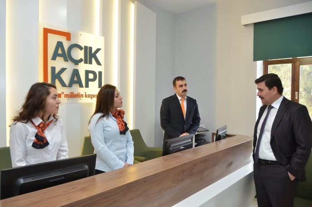 'Açık Kapı Milletin Kapısı' Erzincan'da hizmete girdi