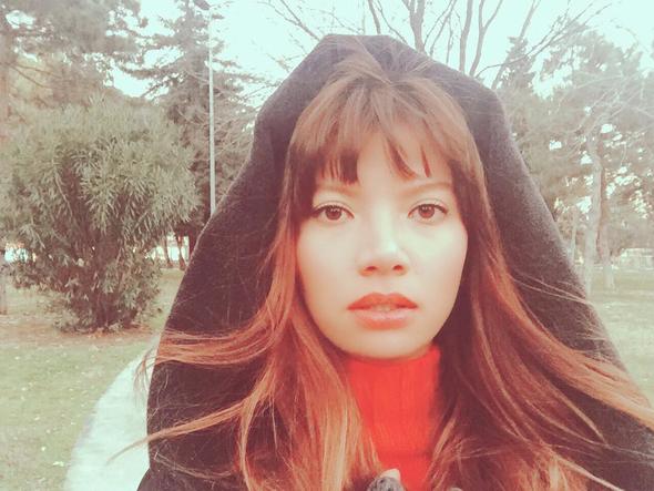 Okan Yalabık'ın sevgilisi Ezgi Ayvalı