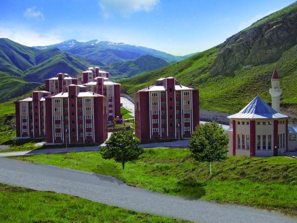 Terör mağdurları için yapılan konutlarda sona doğru