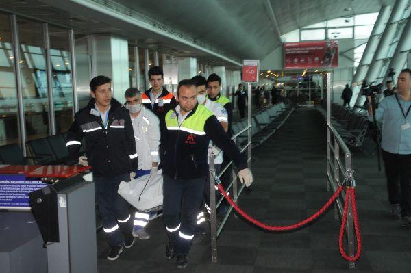 Uçağını kaçıran yolcu havalimanında ölü bulundu