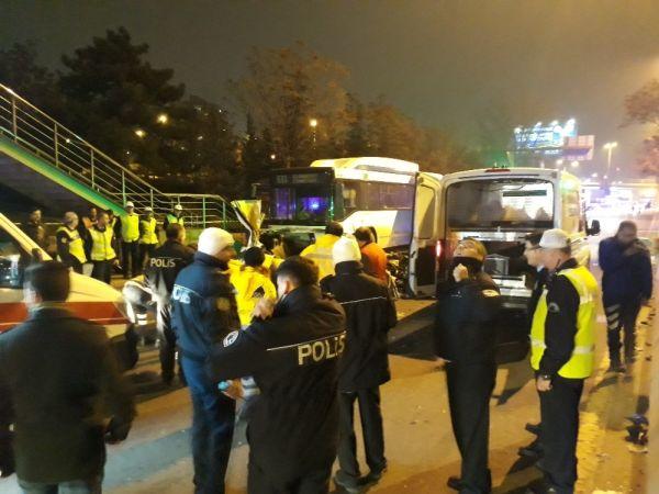 Ankara'da zincirleme kaza 2 can aldı