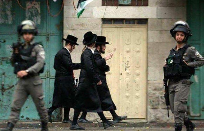 Batı Şeria'da Yahudi yerleşimciler Filistinlilere saldırdı