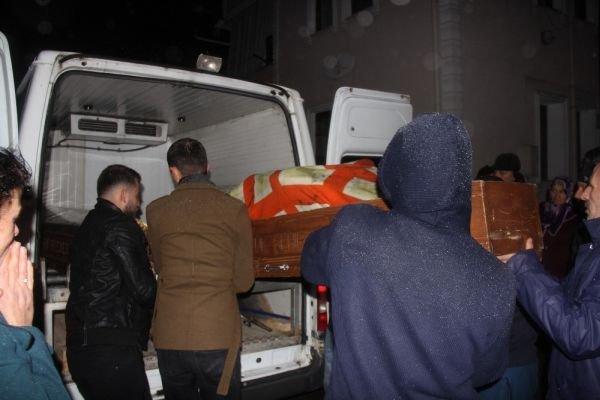 85 yaşındaki adam yanarak can verdi