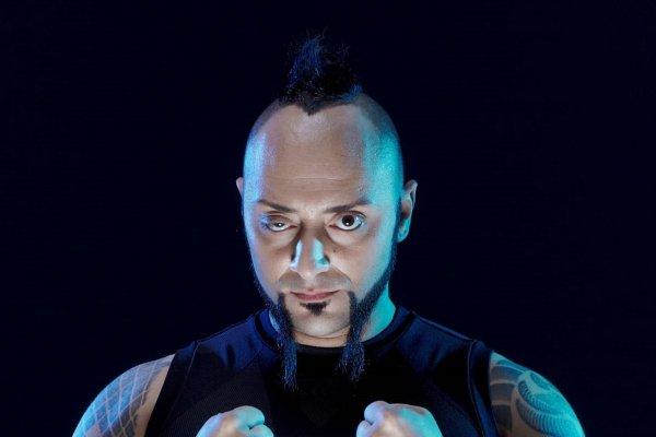 Asena Atalay'dan gözüyle dalga geçtiği Hayko Cepkin'e özür