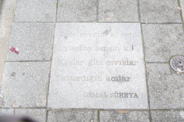 Mod-Ada Galeri'de usta şair Cemal Süreya sergisi açıldı