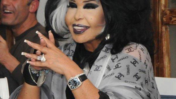 Bülent Ersoy: Tektaşım mekan satın alır