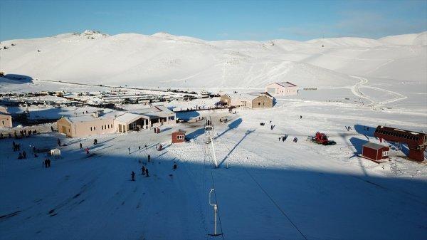 Anadolu kayak merkezleriyle ilgi topluyor