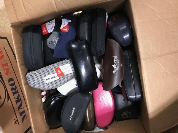 Otobüs ve metrobüslerde unutulan eşyalar satıldı