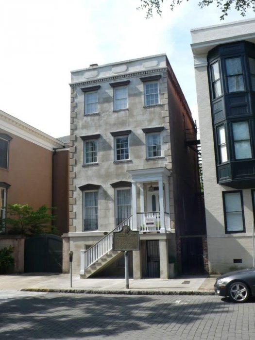 Yazarların çocukluklarını geçirdiği evler