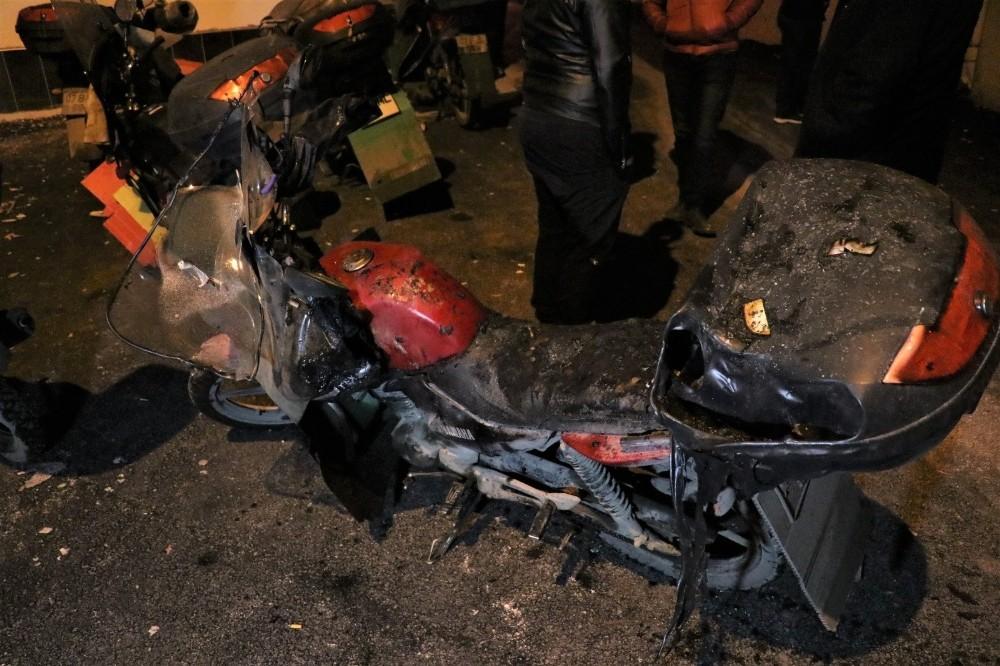 Isparta’da ecza deposunda yangın