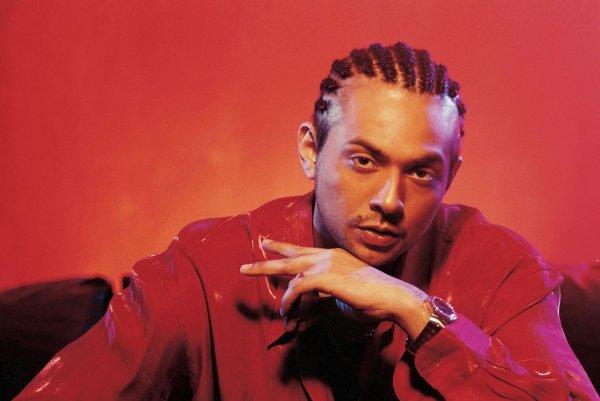 Mırıldandığımız şarkıların asıl sözleri