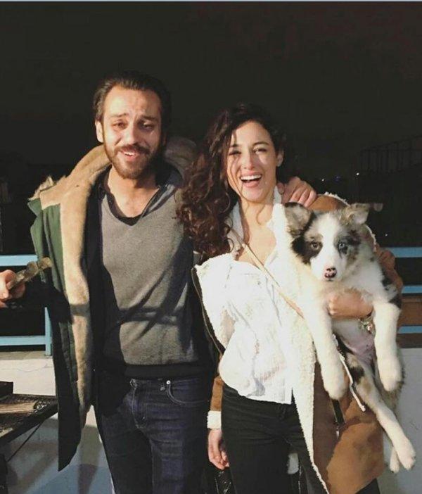Erkan Kolçak Köstendil'e Cansu Tosun'dan sürpriz
