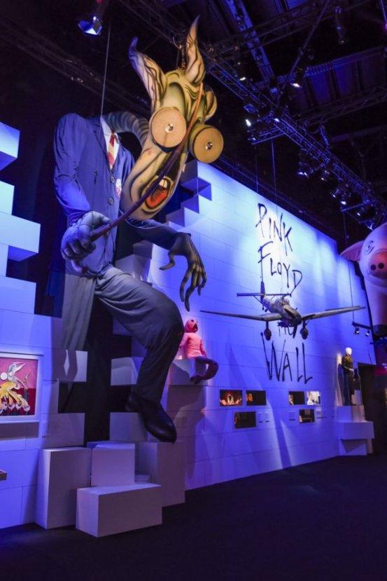 Pink Floyd, Roma'da sergi açtı