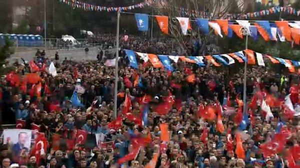 Cumhurbaşkanı Erdoğan'ı Bursa'da dev kalabalık karşıladı