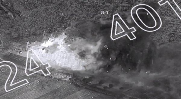 Afrin'de teröristlerin silah deposu bombalandı