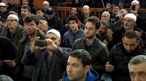 Camilerde Zeytin Dalı Harekatı için dua