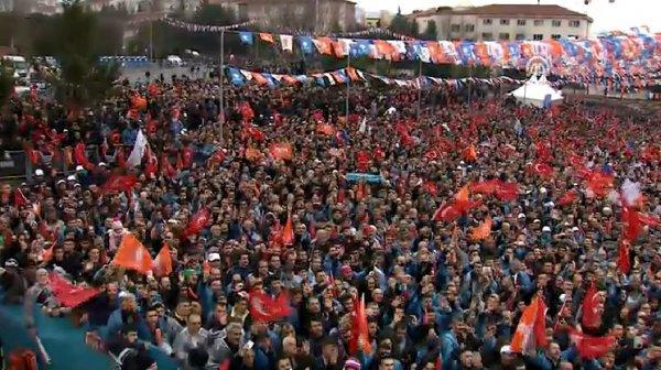 Cumhurbaşkanı Erdoğan'ı Bursa'da dev kalabalık karşıladı