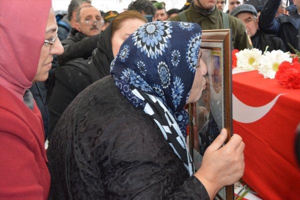 Bitlis Şehitlerine veda