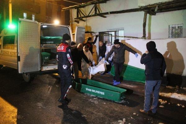 Sivas'ta yaşayan Afgan ailede kavga: Karısını öldürdü