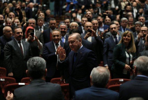 Afrin'in alınmasıyla Suriyeliler evlerine dönebilecek