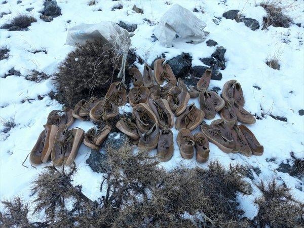 Kars'ta PKK sığınağı ele geçirildi