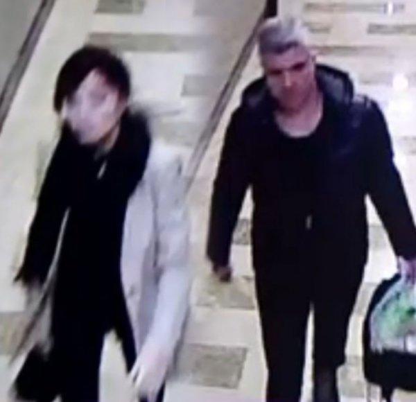 Özcan Deniz hamile sevgilisini aldattı