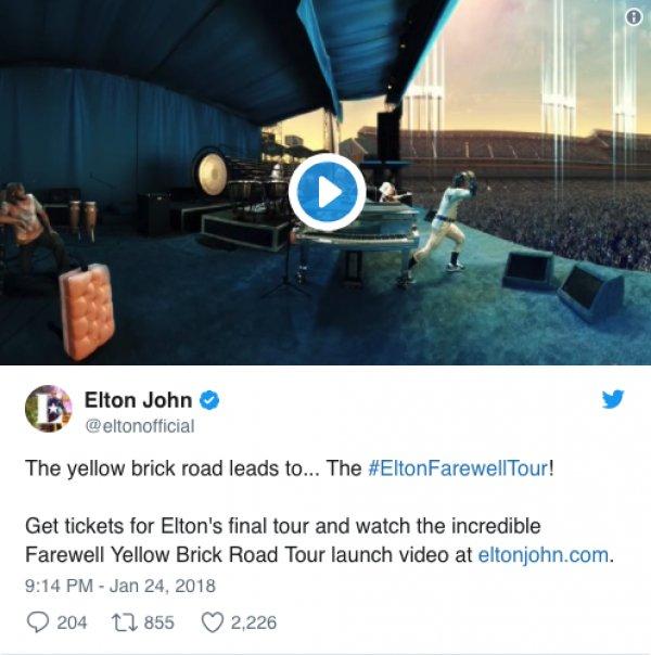 Elton John sahnelere veda ediyor