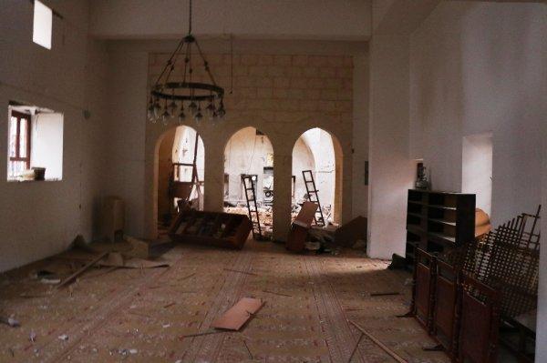 Kilis'teki roketli saldırı: Caminin son hali görüntülendi