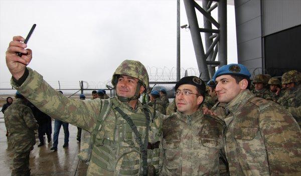 Komandolar 'Zeytin Dalı Harekatı'na uğurlandı