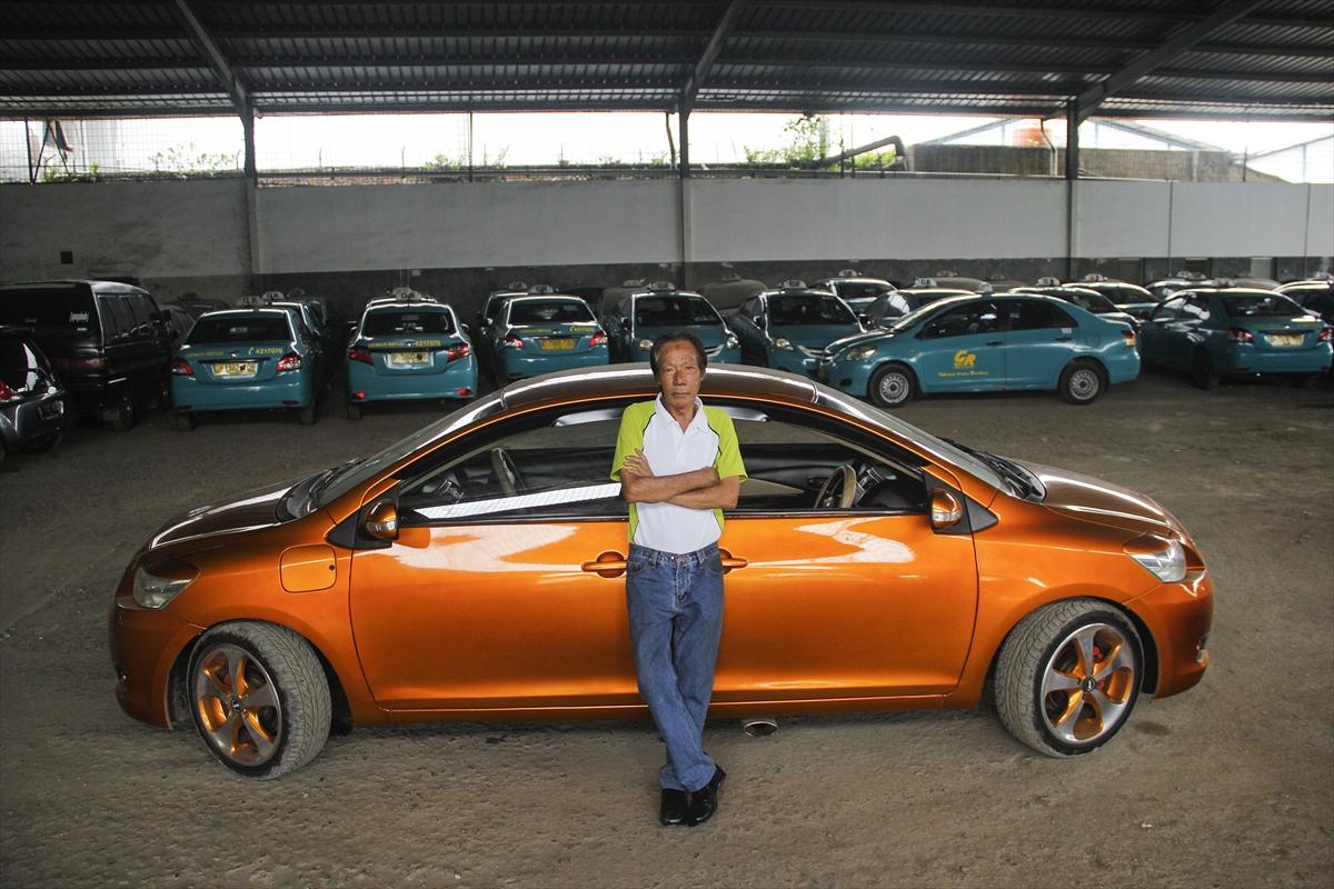 Endonezya'da geliştirilen sıra dışı 'çift yönlü araba'