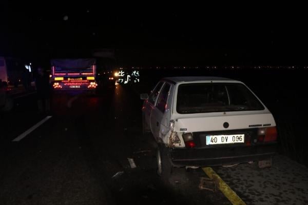 Aksaray'da tır iki kişiye çarptı