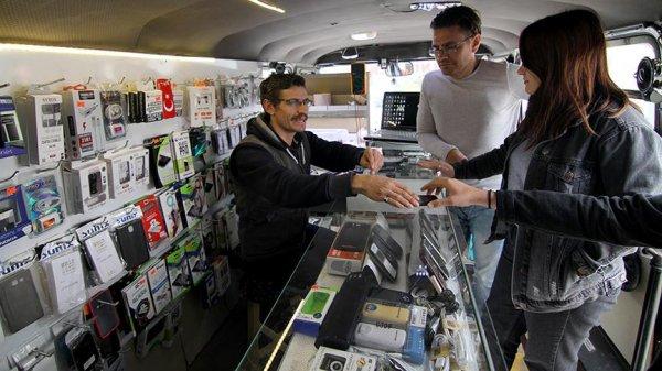 'Cep ambulansı' ile köy köy dolaşıyor