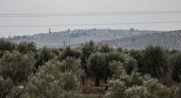 Teröristlerden gazetecilerin olduğu bölgeye taciz ateşi